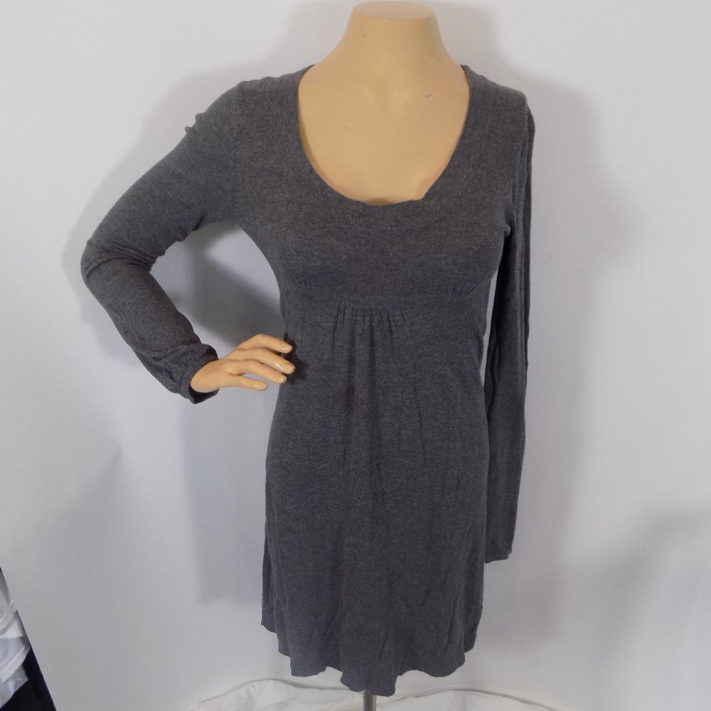 🌷5/25 SALE Aphorism Anthropologie Grey Knit Dress Size M Stretchy